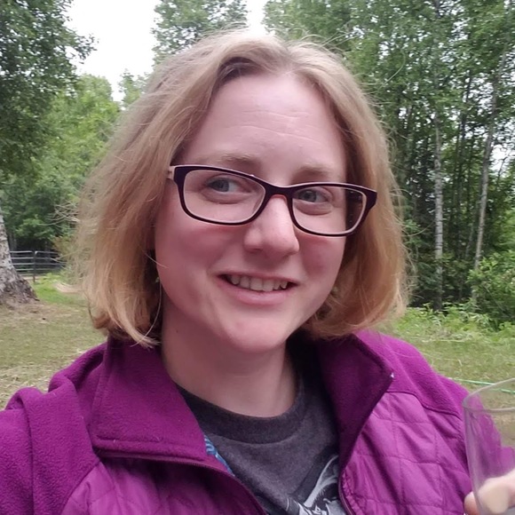 Meet the Posher Other - Meet your Posher, Rebekah